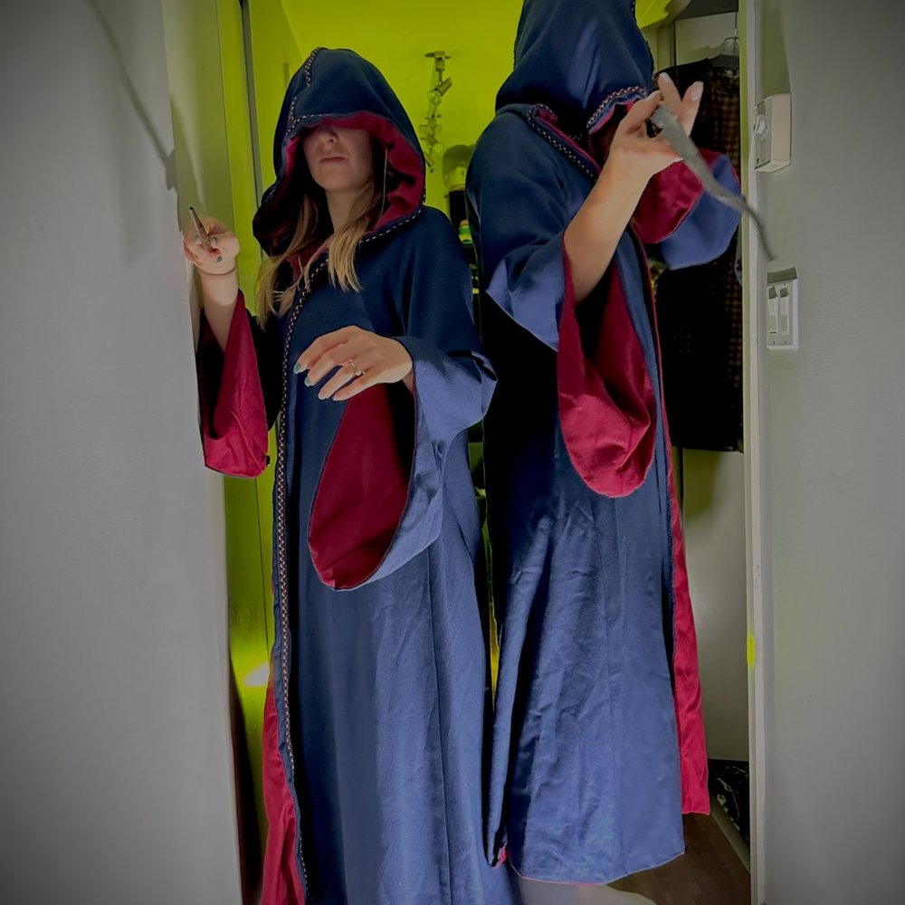 HALLOWEEN WIZARD CLOAK